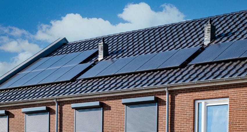 are metal roofs energy efficient​