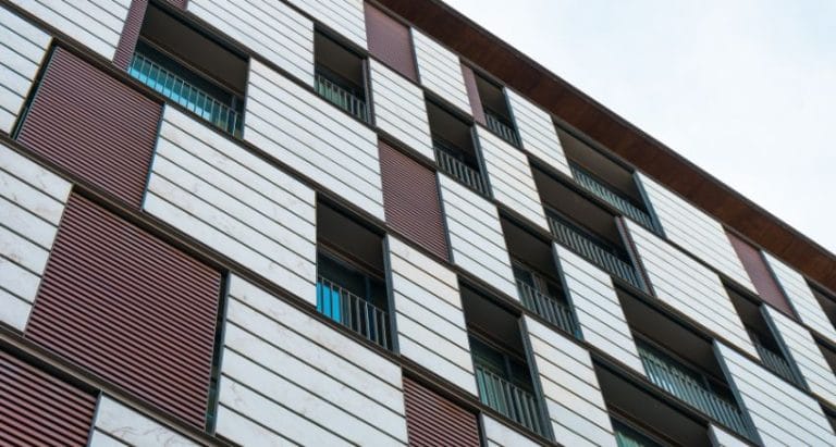 what is rainscreen cladding​